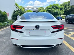 2022 Honda Accord 260TURBO Premium, белый — фото 14