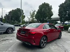 2023 Mercedes-Benz A-Class A 200 L — фото 8