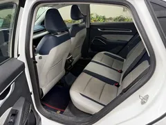 2022 Geely Emgrand 4 1.5L CVT, белый — фото 5