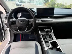 2022 Geely Emgrand 4 1.5L CVT, белый — фото 6