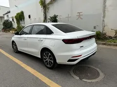 2022 Geely Emgrand 4 1.5L CVT, белый — фото 13