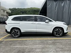2021 Hyundai Custo 380TGDi LUX Premium, белый — фото 15