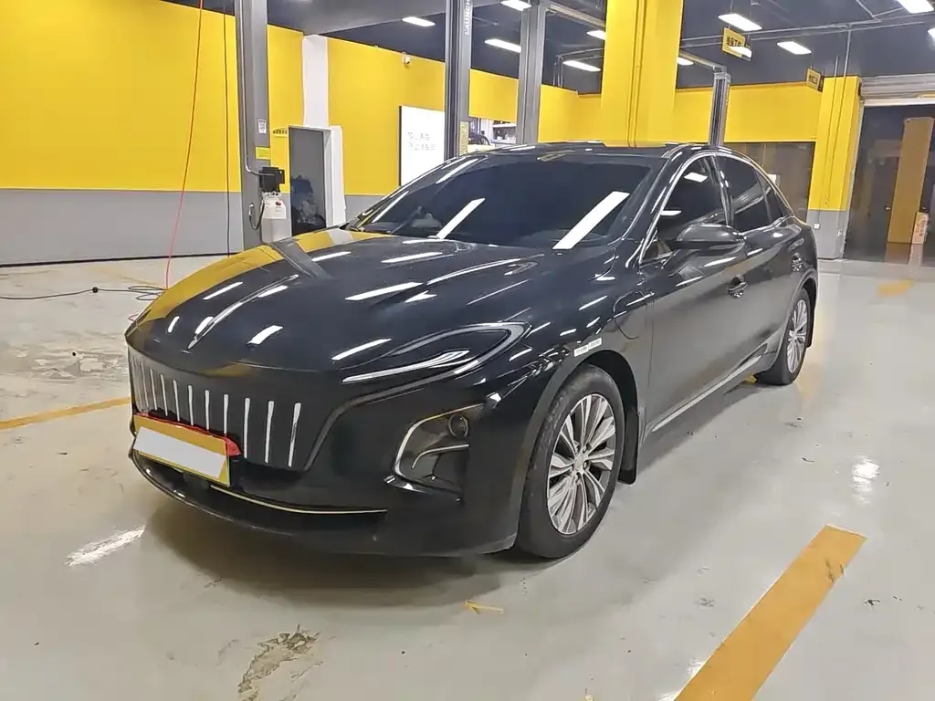 2024 Hongqi E-QM5 610km PLUS
