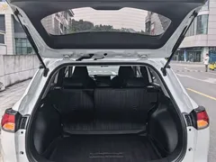 2024 Toyota Frontlander 2.0L CVT Leading, белый — фото 9