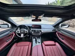 2022 BMW 5 Series 5 530Li M, белый — фото 8