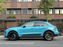 2021 Porsche Macan 2.0T, синий — фото 3