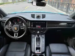 2021 Porsche Macan 2.0T, синий — фото 11