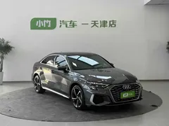 2022 Audi A3L Limousine 35 TFSI — фото 6