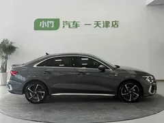 2022 Audi A3L Limousine 35 TFSI — фото 8