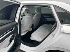 2022 Geely Emgrand 4 1.5L CVT, белый — фото 13
