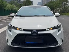 2022 Toyota Levin Hybrid 1.8H E-CVT Advanced, белый — фото 2