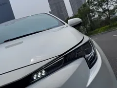 2022 Toyota Levin Hybrid 1.8H E-CVT Advanced, белый — фото 4
