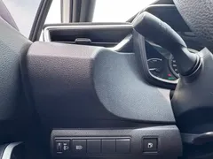 2022 Toyota Levin Hybrid 1.8H E-CVT Advanced, белый — фото 27