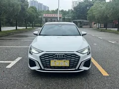 2021 Audi A3 Sportback 35 TFSI, белый — фото 2