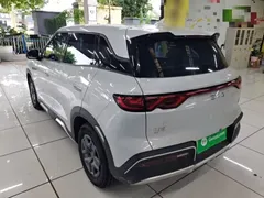 2024 BYD Yuan UP 401km Vitality — фото 23