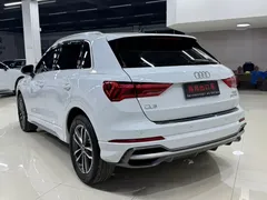 2022 Audi Q3 35 TFSI Sport, белый — фото 4