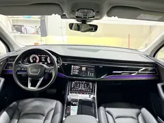 2023 Audi Q7 55 TFSI quattro S line, чёрный — фото 7