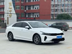 2021 Kia K5 270T CVVD, белый — фото 3