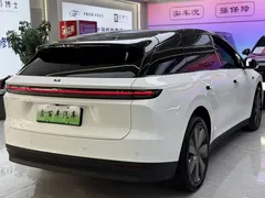 2025 Li Auto i6 4WD, белый — фото 8