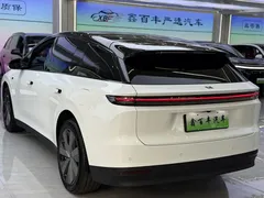 2025 Li Auto i6 4WD, белый — фото 10