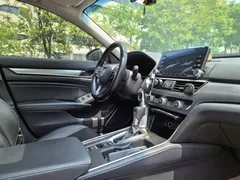 2018 Honda Accord 260TURBO Luxury VI, белый — фото 12