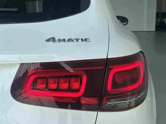 2022 Mercedes-Benz GLC 260 L 4MATIC Sport, белый — фото 16