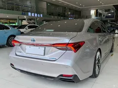 2019 Toyota Avalon Hybrid 2.5L Luxury VI — фото 14