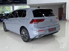 2023 Volkswagen Golf 280TSI DSG Pro — фото 4
