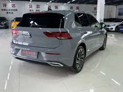 2023 Volkswagen Golf 280TSI DSG Pro — фото 6