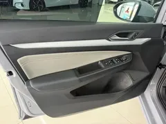 2023 Volkswagen Golf 280TSI DSG Pro — фото 8