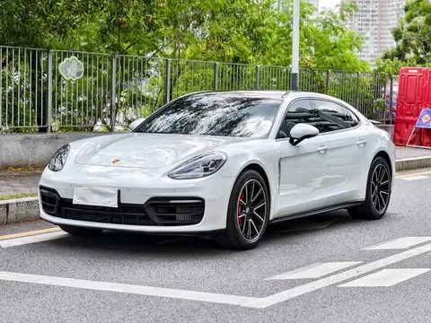 2021 Porsche Panamera 4 2.9T