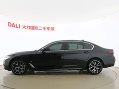 2022 BMW 5 Series 5 530Li M, чёрный — фото 4