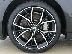 2022 BMW 5 Series 5 530Li M, чёрный — фото 5