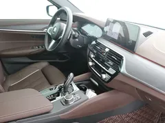2022 BMW 5 Series 5 530Li M, чёрный — фото 12