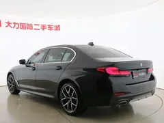 2022 BMW 5 Series 5 530Li M, чёрный — фото 16
