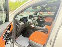 2023 Mercedes-Benz GLC 260 L 4MATIC Sport 7-seat, белый — фото 4