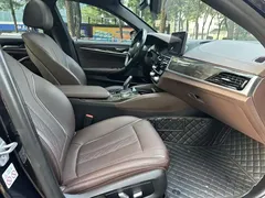 2022 BMW 5 Series 5 525Li M, чёрный — фото 8