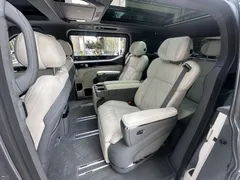 2024 Zeekr 009 6-Seat Executive 4WD 108kWh, зелёный — фото 10