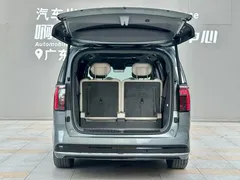 2024 Zeekr 009 6-Seat Executive 4WD 108kWh, зелёный — фото 16