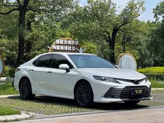 2021 Toyota Camry 2.0G, белый — фото 7