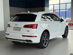 2020 Audi Q5L 40 TFSI, белый — фото 5