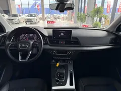 2020 Audi Q5L 40 TFSI, белый — фото 10