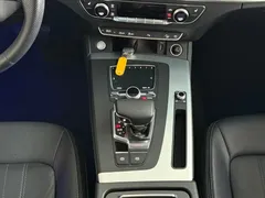 2020 Audi Q5L 40 TFSI, белый — фото 12