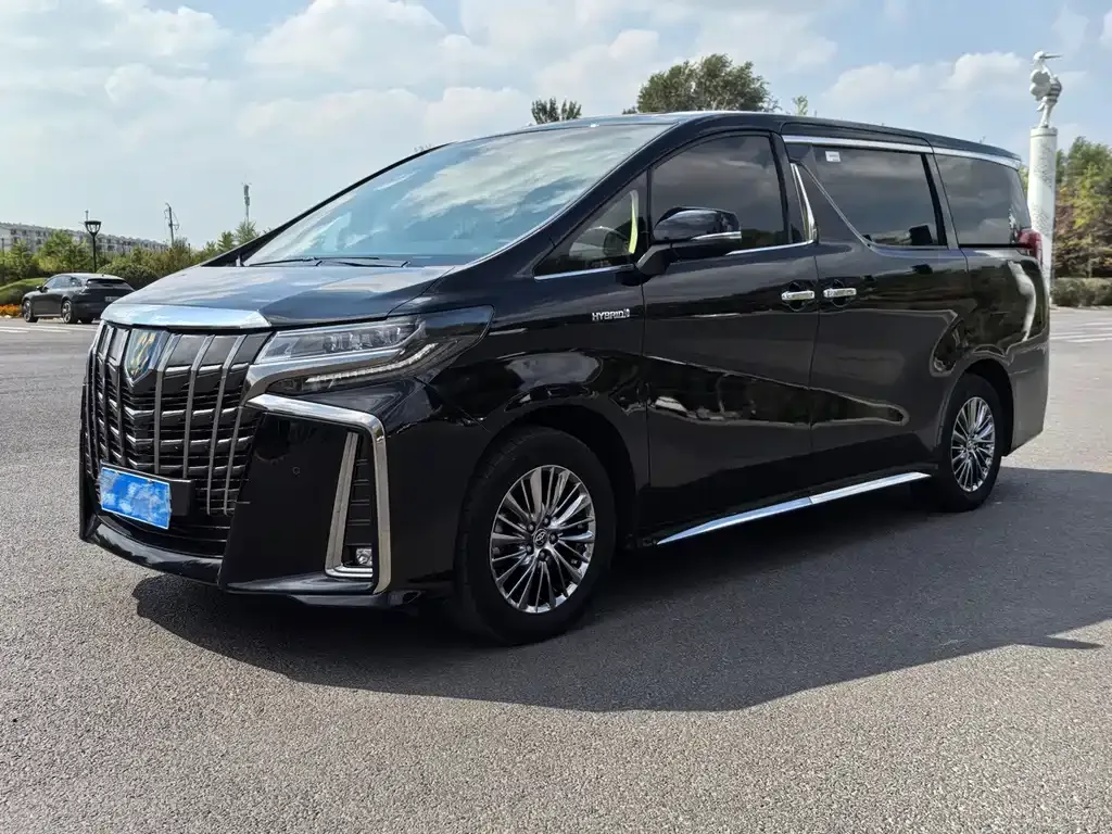 2023 Toyota Alphard Hybrid 2.5L