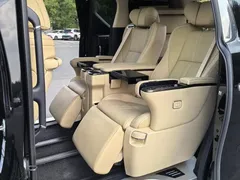 2023 Toyota Alphard Hybrid 2.5L, чёрный — фото 6