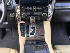 2023 Toyota Alphard Hybrid 2.5L, чёрный — фото 8