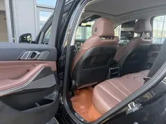 2022 BMW X5 xDrive40i M, чёрный — фото 6