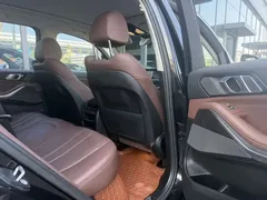 2022 BMW X5 xDrive40i M, чёрный — фото 9