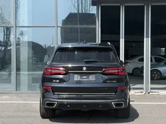2022 BMW X5 xDrive40i M, чёрный — фото 14