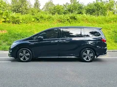 2021 Honda Odyssey 2.0L Premium, чёрный — фото 4